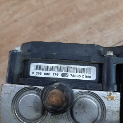 Блок abs Opel Corsa C 2005 хетчбэк 5дв. Z12XEP 1.2 - изображение 4