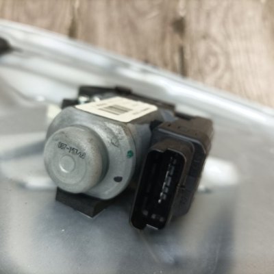 Стеклоподъемник Kia Ceed 2010 хетчбэк 5дв. G4FC Перед. Прав. - изображение 5