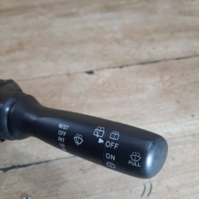 Подрулевой переключатель Toyota Aygo 2008 1KR-FE хетчбэк 5дв. - изображение 5