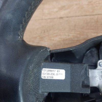 Руль Toyota Aygo 2008 1KR-FE хетчбэк 5дв. - изображение 3