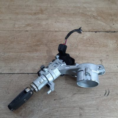 Замок зажигания Opel Astra J 2010 A16XER 1.6 хетчбэк 5дв. - изображение 9