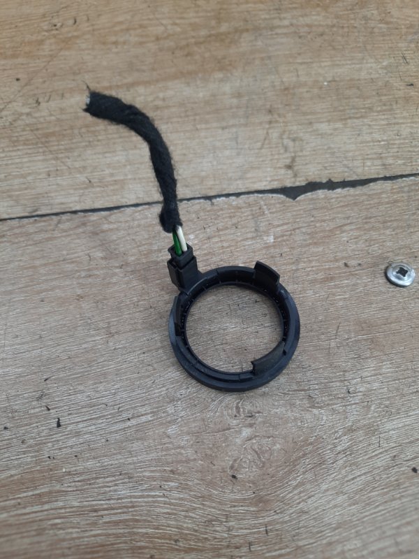 Кольцо иммобилайзера Opel Corsa D 2008 Z10XEP 1.0 хетчбэк 3дв. - изображение 2