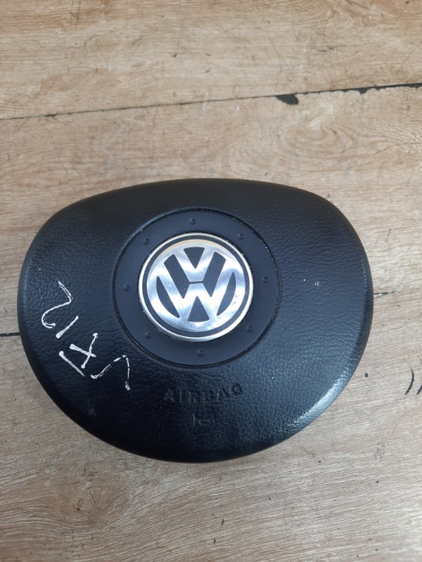 Аирбаг на руль Volkswagen Touran 2006 минивен BSE