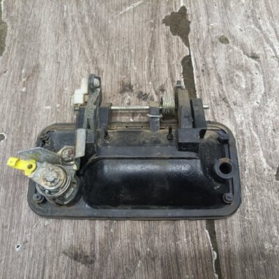 Ручка двери внешняя Opel Frontera A 1996 джип внедорожник 3дв. X20SE 2.0 Перед. Лев. - изображение 3