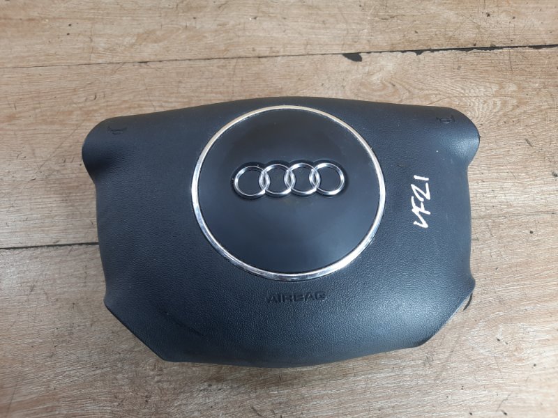 Аирбаг на руль Audi A3 2003 хетчбэк 3дв. AXW