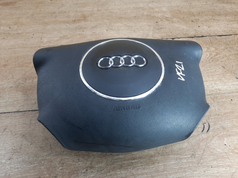 Аирбаг на руль Audi A3 2003 хетчбэк 3дв. AXW