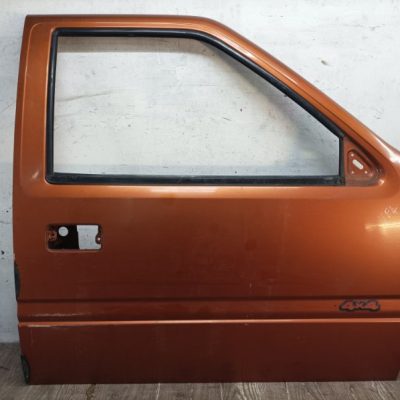 Дверь Opel Frontera A 1996 X20SE 2.0 джип внедорожник 3дв., Перед., Прав.