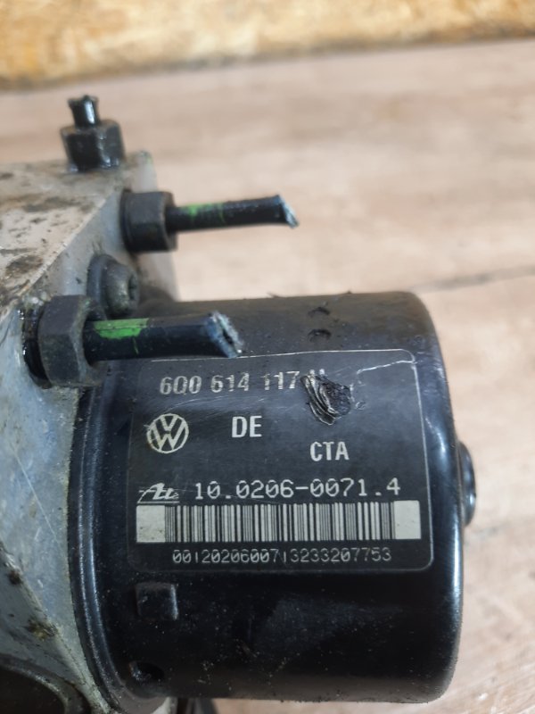Блок abs Volkswagen Polo 2003 хетчбэк 5дв. AZQ
