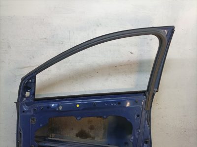 Дверь Ford Focus 2 2008 SHDA хетчбэк 5дв., Перед., Прав.