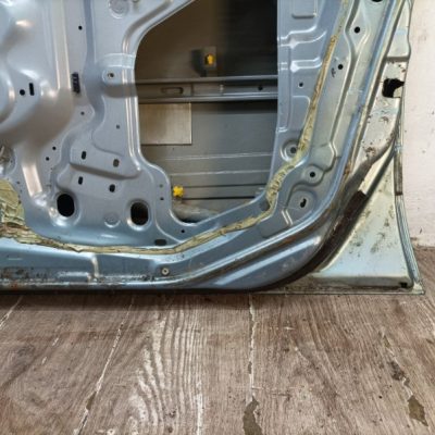 Дверь Nissan Almera N16 2000 QG15DE хетчбэк 5дв., Перед., Прав. - изображение 7