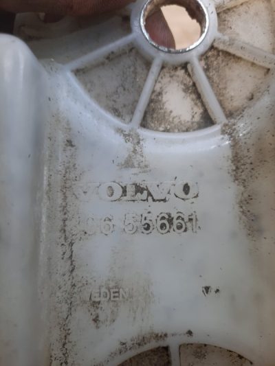 Бачок омывателя Volvo S60 2004 D5244T седан 4дв.