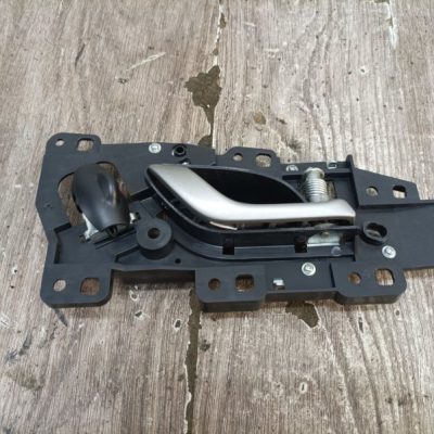 Ручка двери внутренняя Honda Civic 2006 хетчбэк 5дв. правый руль, Перед., Прав.