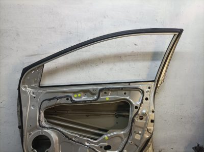 Дверь Honda Civic 2006 хетчбэк 5дв. правый руль, Перед., Прав.