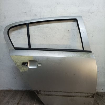 Дверь Opel Astra H 2006 хетчбэк 5дв. Z16XEP 1.6 Задн. Прав. - изображение 1