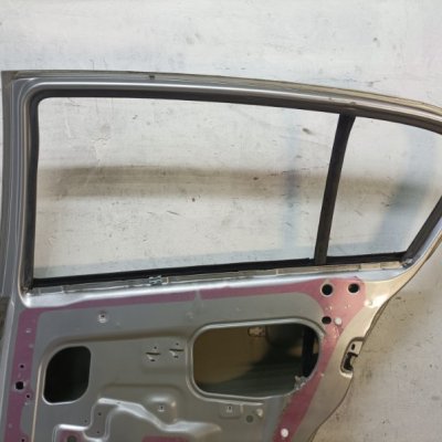 Дверь Opel Astra H 2006 хетчбэк 5дв. Z16XEP 1.6 Задн. Прав. - изображение 4