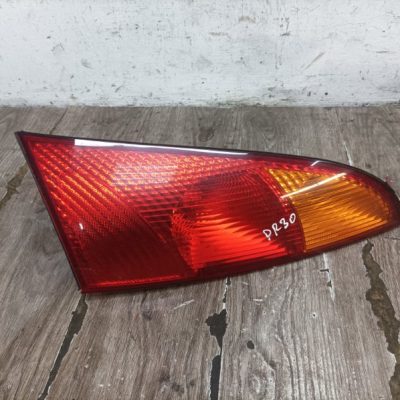Фонарь Ford Focus 1 2001 FYDB хетчбэк 5дв., Задн., Прав.