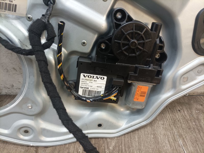 Стеклоподъемник Volvo S40 2006 Седан, Задн., Прав. - изображение 3