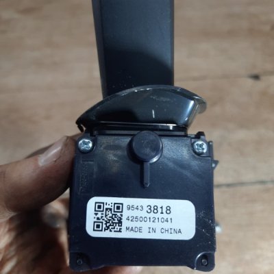 Переключатель дворников Opel Astra J 2010 хетчбэк 5дв. A16XER 1.6 - изображение 8