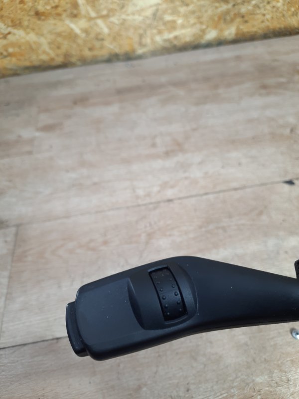 Подрулевой переключатель Ford Focus 2 2007 хетчбэк 5дв. HWDA