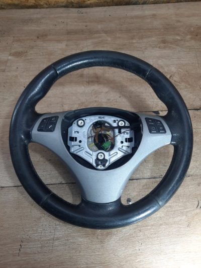 Руль BMW 3 series E90 2010 N47D20U1 седан 4дв.