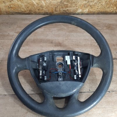 Руль Opel Vivaro 2012 грузовой фургон F9Q - изображение 1
