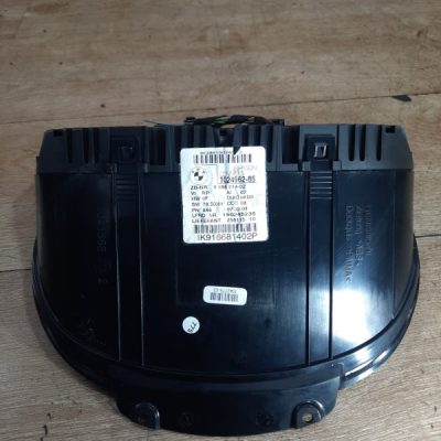 Панель приборов BMW 1-series e87 2008 N43B16 хетчбэк 5дв. - изображение 7