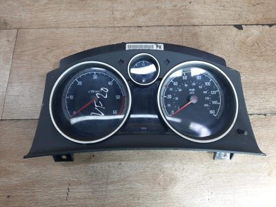 Панель приборов Opel Zafira B 2006 Z19DT 1.9 минивен