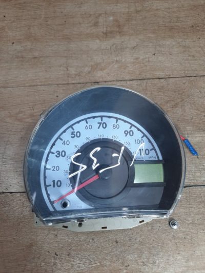 Панель приборов Toyota Aygo 2008 1KR-FE хетчбэк 5дв.