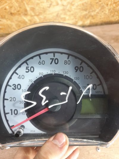 Панель приборов Toyota Aygo 2008 1KR-FE хетчбэк 5дв.