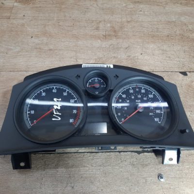 Панель приборов Opel Zafira B 2007 Z16XE1 1.6 минивен