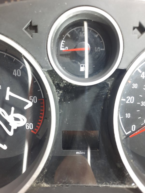 Панель приборов Opel Zafira B 2010 Z17DTJ 1.7 минивен - изображение 5