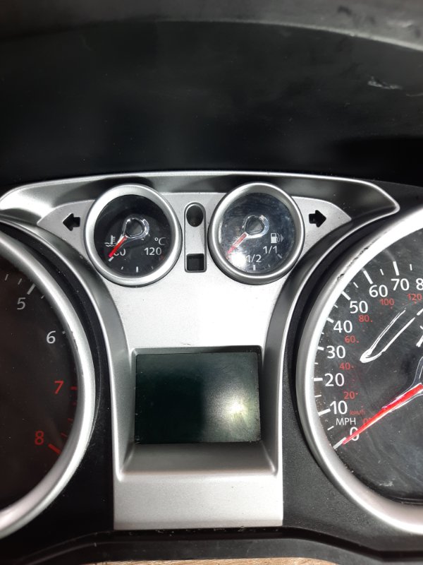 Панель приборов Ford Focus 2 2008 хетчбэк 5дв. SHDA