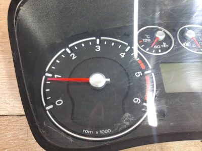 Панель приборов Ford Fiesta 5 2004 HHJA 5дв хечбек