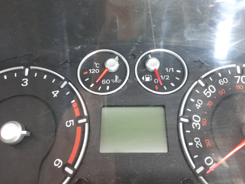 Панель приборов Ford Fiesta 5 2004 HHJA 5дв хечбек - изображение 5