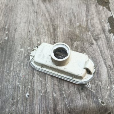 Повторитель поворота Ford Fiesta 5 2005 хетчбэк 5дв. FXJA/FXJB Перед. Прав. - изображение 3