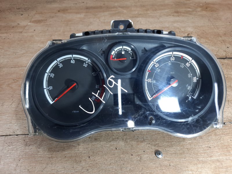 Панель приборов Opel Corsa D 2008 Z10XEP 1.0 хетчбэк 3дв.