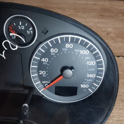 Панель приборов Audi A3 2003 AXW хетчбэк 3дв. - изображение 3