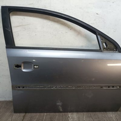 Дверь Opel Vectra C 2005 седан, Перед., Прав.