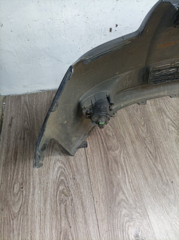 Бампер Toyota Yaris 2007 хетчбэк 3дв. 2SZ-FE Перед.