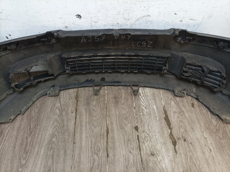 Бампер Volkswagen Golf 5 2007 хетчбэк 5дв. BLF Перед.