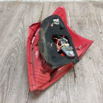 Фонарь Toyota Yaris 2007 2SZ-FE хетчбэк 3дв., Задн., Лев. - изображение 4