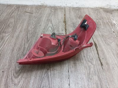 Фонарь Suzuki Swift 2006 M16A хетчбэк 3дв., Задн., Прав.