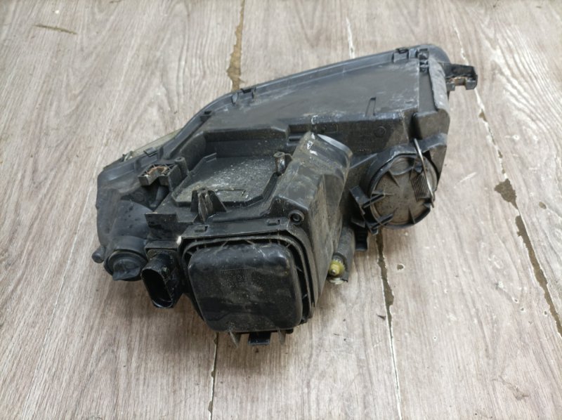 Фара Audi A3 2003 хетчбэк 3дв. AXW Перед. Прав.