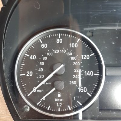 Панель приборов BMW 3 series E90 2010 N47D20U1 седан 4дв. - изображение 2