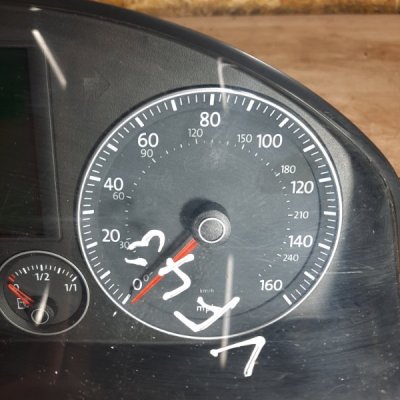 Панель приборов Volkswagen Golf 5 2007 хетчбэк 5дв. BLF - изображение 10