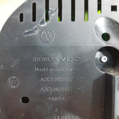 Панель приборов Volkswagen Golf 5 2007 хетчбэк 5дв. BLF - изображение 2