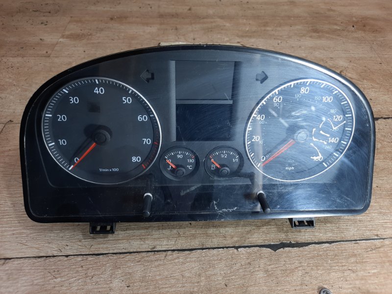 Панель приборов Volkswagen Touran 2006 BSE минивен