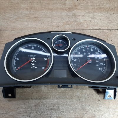 Панель приборов Opel Astra H 2006 универсал Z13DTH 1.3 - изображение 1