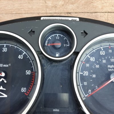 Панель приборов Opel Astra H 2006 универсал Z13DTH 1.3 - изображение 6