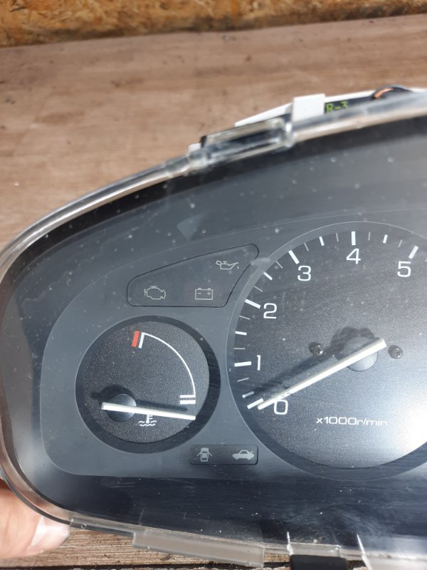 Панель приборов Honda Civic 2000 хетчбэк 5дв. D14Z2